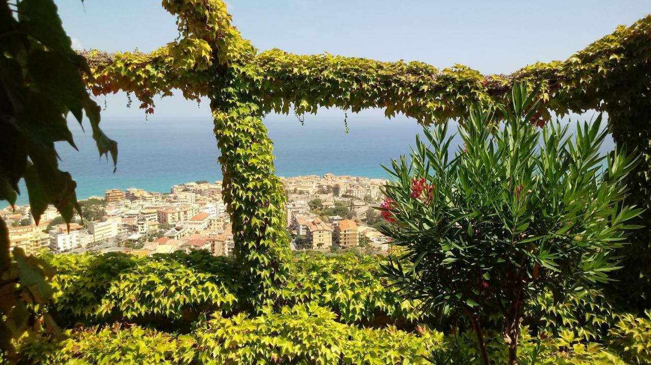 Appartamenti Salato Tropea Esterno foto